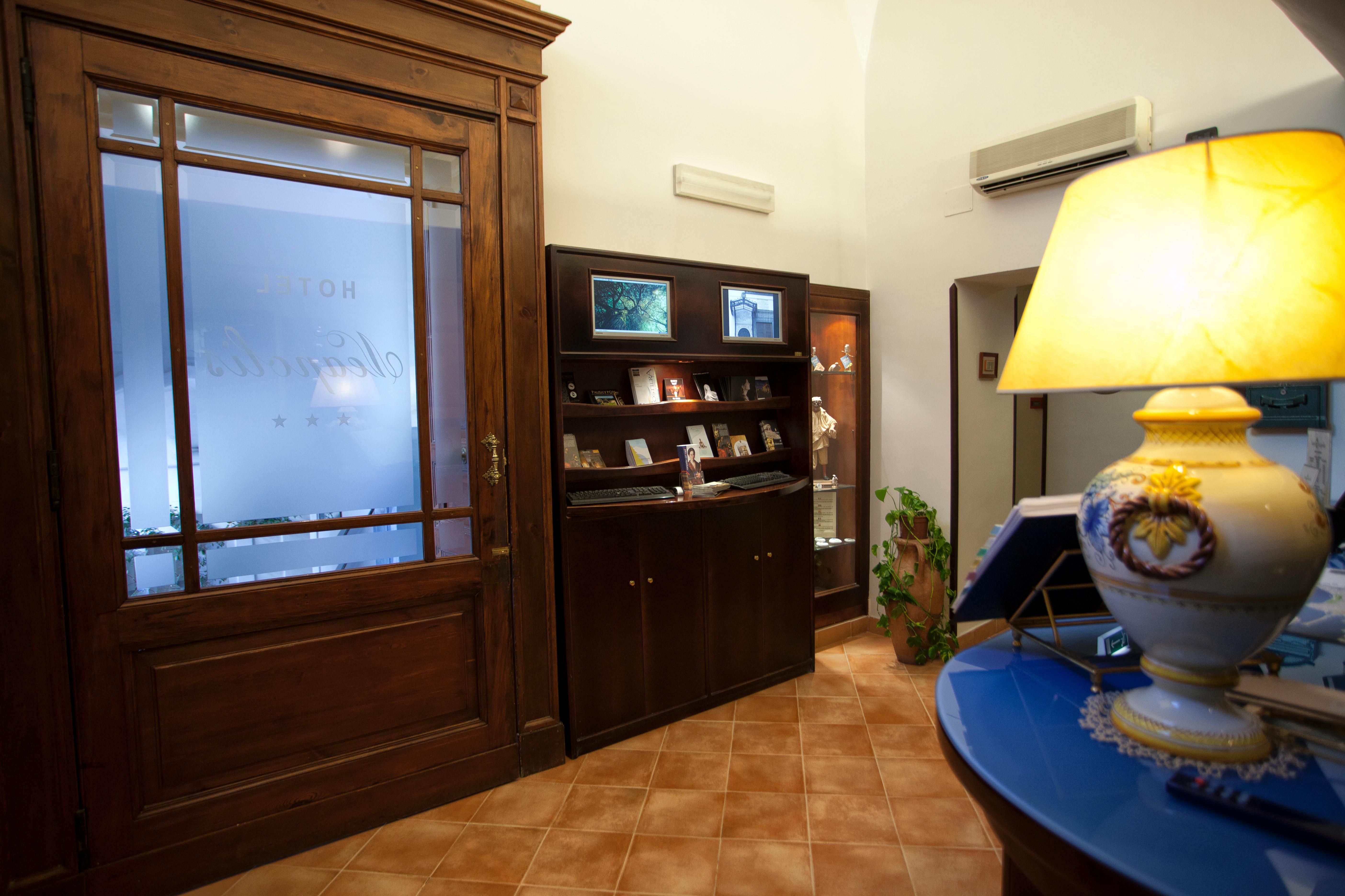 Hotel Neapolis Interior foto